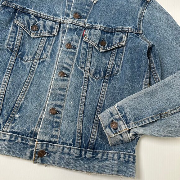 Vintage Levi's Denim Trucker Jacket XS - Picture 3 of 4